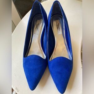 Vera Wang heels, royal blue suede, 9